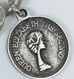 Charivari Kette mit Münzen, Fuchs und Steinbock