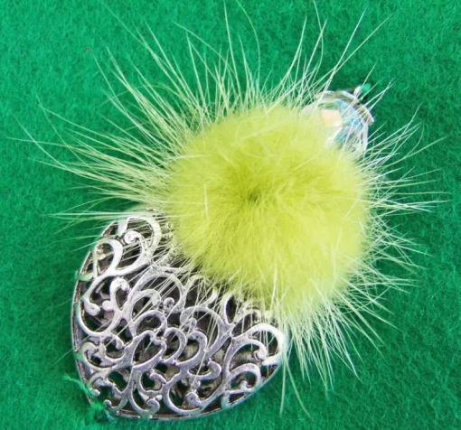 Herz Trachtentasche mit Herz Grün