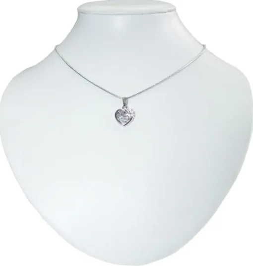 LUISIA Halskette Juna mit Herz Anhänger und Kristallen von Swarovski®