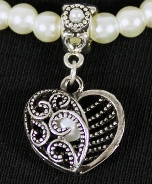 LUISIA® Perlenkette "Ariela" mit Herzanhänger | Brautschmuck Halskette Collier zu Dirndl Brautkleid