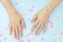 LUISIA® Spiral Armreif "Fjella" mit zwei Kristallen von Swarovski® - Silber / Light Topas