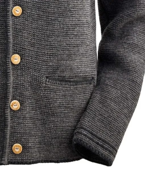 MADDOX Herren Trachten Strickjacke "Altishofen" mit Stehkragen | Kiesel Braun
