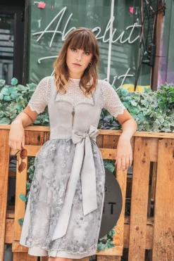 MarJo Dirndl "Dana" mit Spitzenschürze 699165 | Puderrosa 65cm